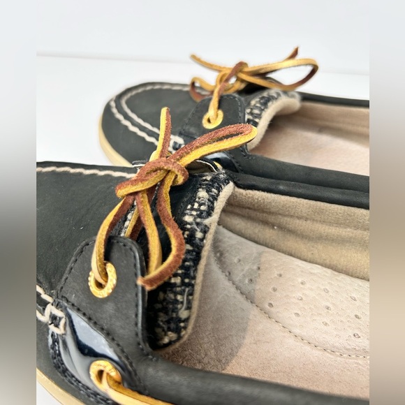 Sperry Black Flats Moccasin-Style Leather Loafers - Picture 7 of 9